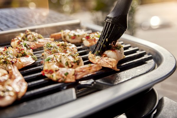 Weber Elektrogrill Lumin Compact Black
